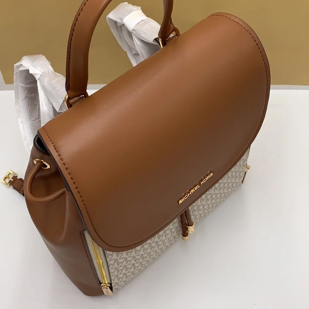 MICHAEL KORS PHOEBE MEDIUM DRAWSTRING BACKPACK VANILLA/ BROWN SIGNATURE COLOR - Picture 5 of 16